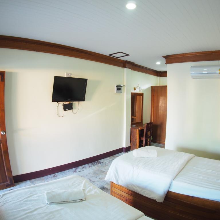 Needa Rock Resort Khanom Eksteriør billede
