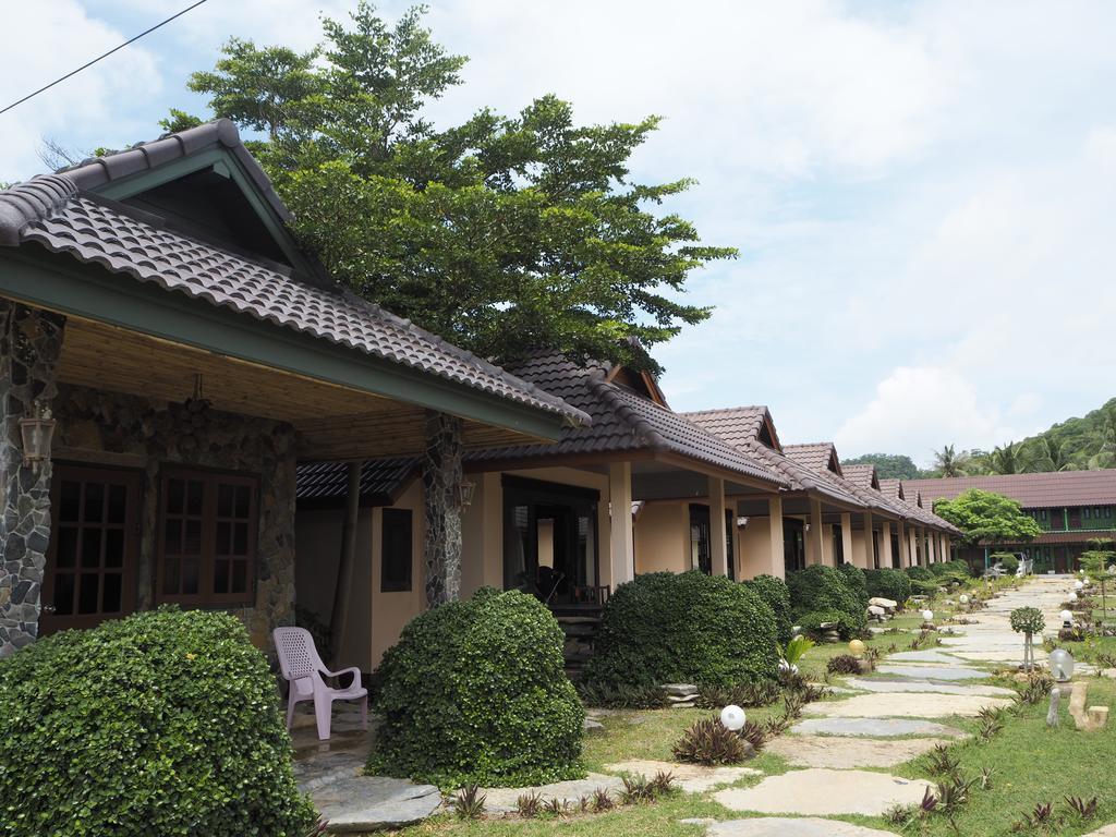 Needa Rock Resort Khanom Eksteriør billede