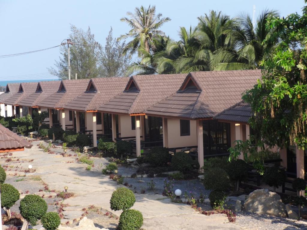 Needa Rock Resort Khanom Værelse billede